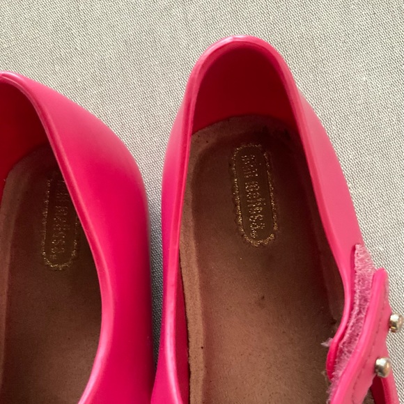 GUC Mini Melissa Pink Mary Jane Shoes with Pink Fabric Bows! - Picture 3 of 11